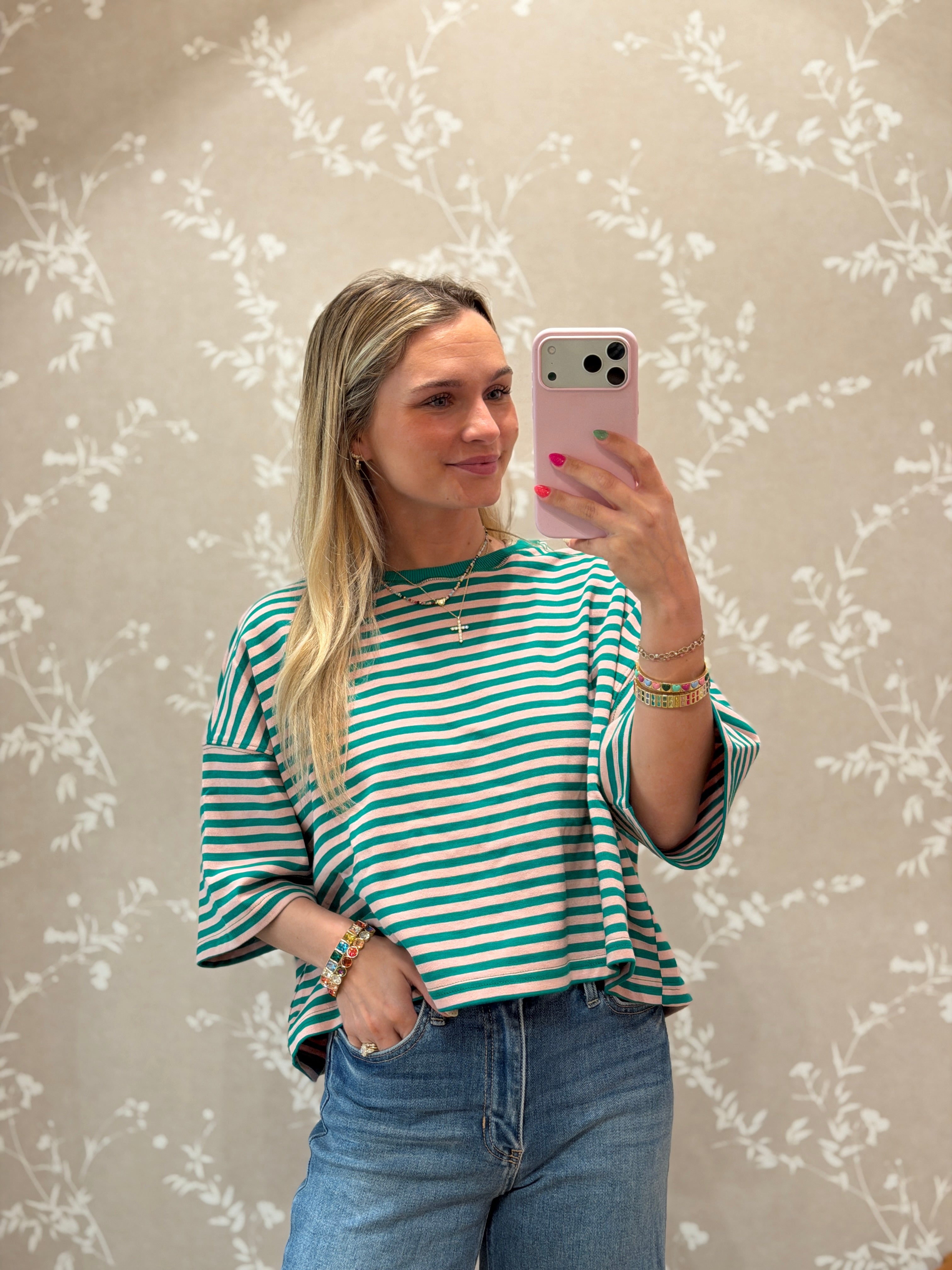 Kelli Tee