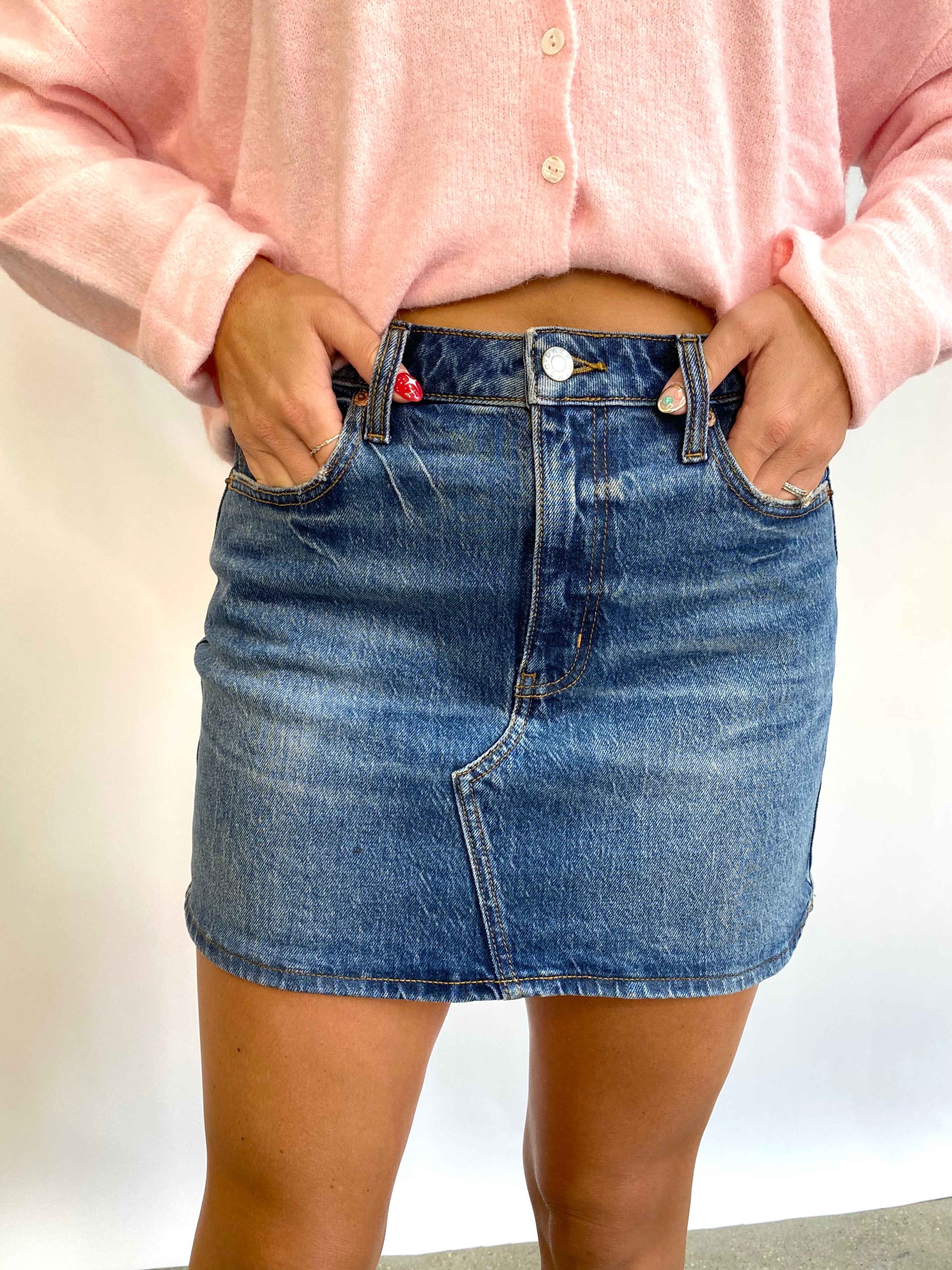 DAZE Malibu Mid Waist Mini Skirt