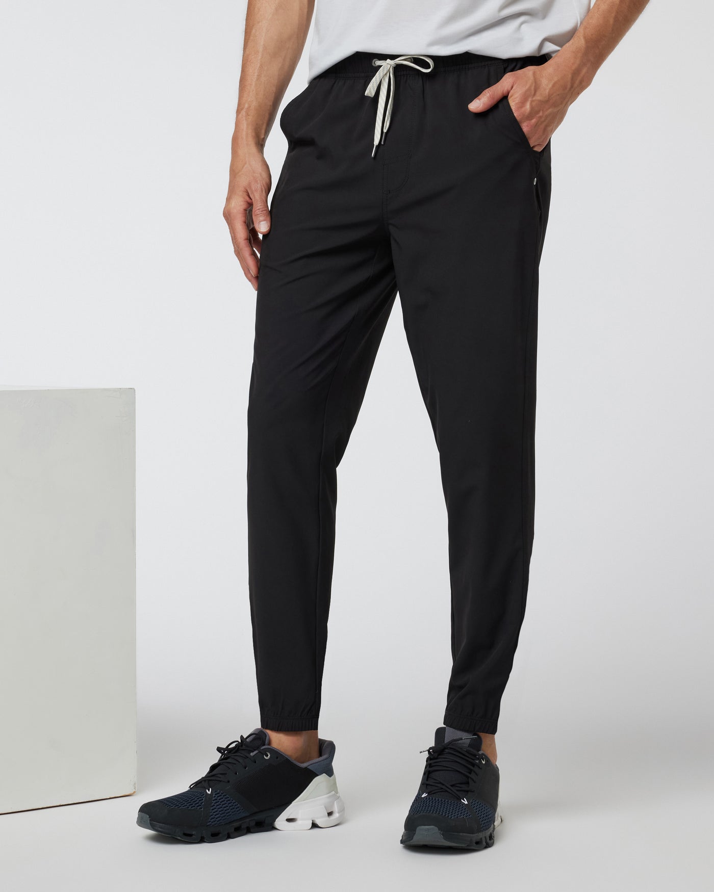 VUORI Men's Kore Jogger