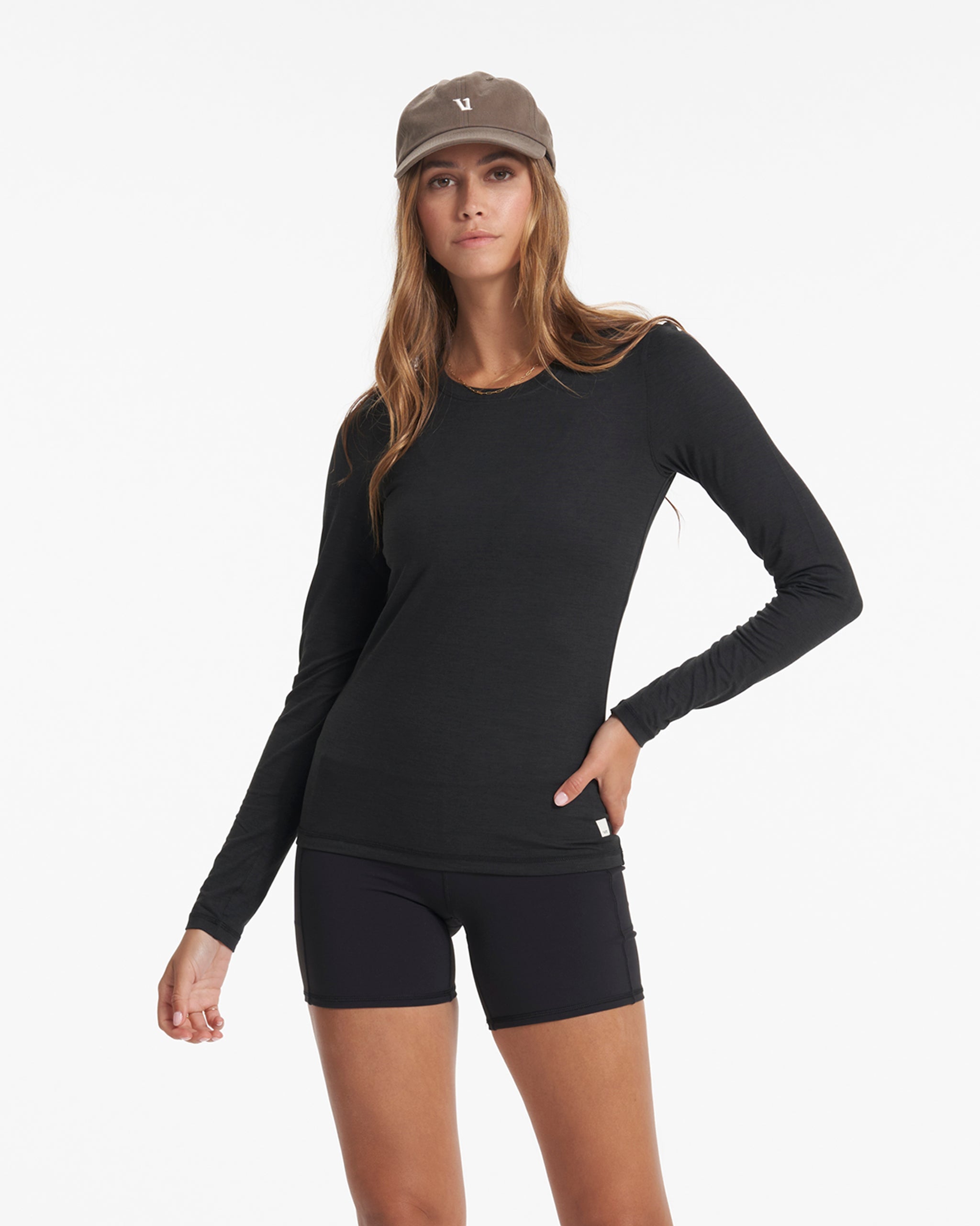 Vuori Long-Sleeve Lux Crew