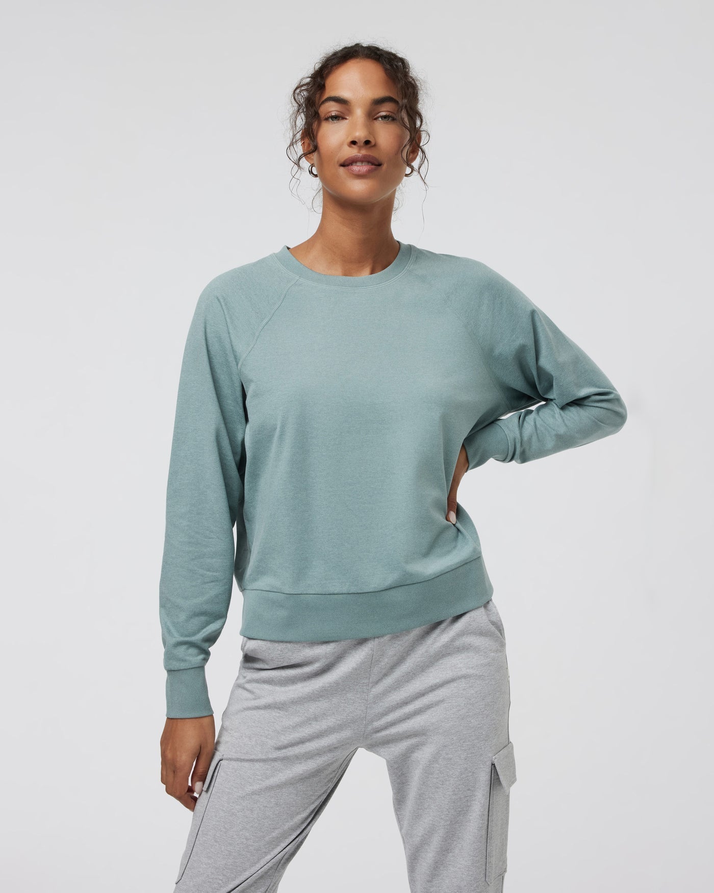 VUORI Women's Halo Long Sleeve Crew