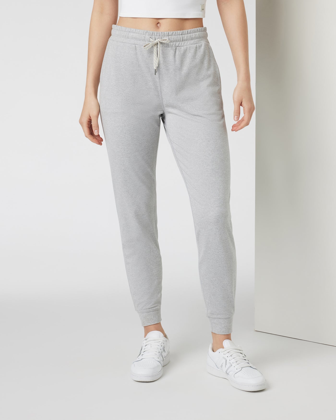 VUORI Women's Performance Joggers- Long